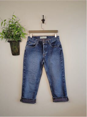 AE 4 American Eagle Vintage 90s Relaxed Cropped Jeans Medium Blue Mid Rise 7530